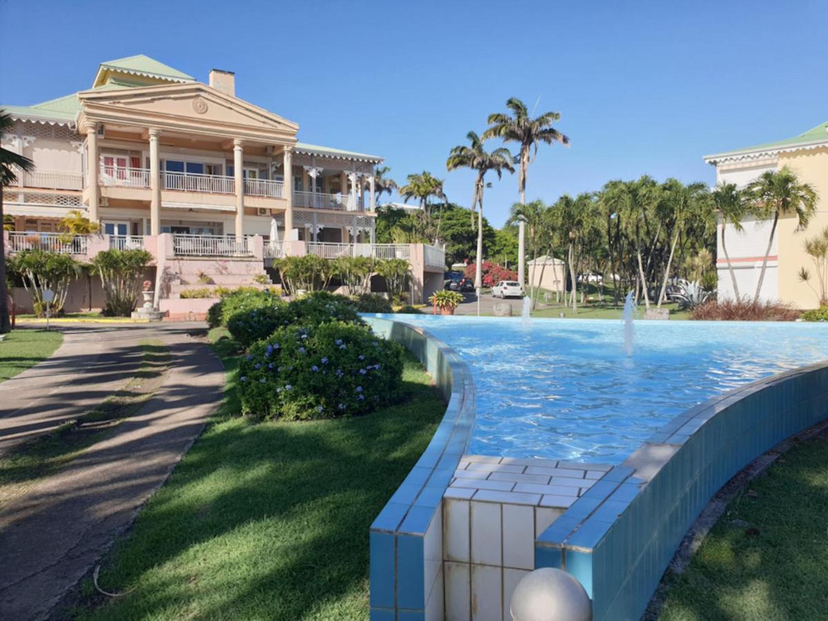 Escapades Ensoleillees - Saint-Francois - Front De Mer Et Piscine Apartment Exterior photo